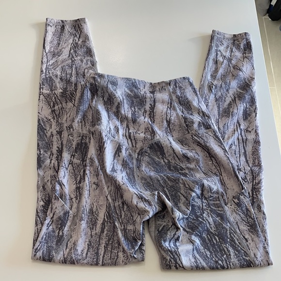 PTULA LEGGINGS - Picture 3 of 5